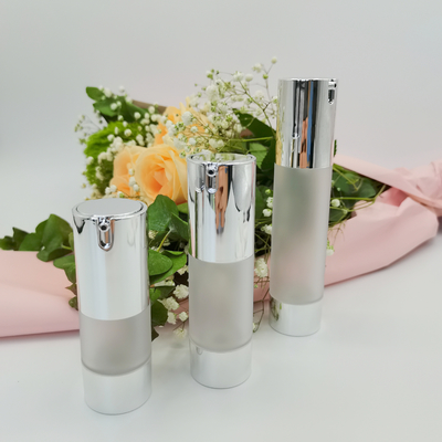 Giá xuất xưởng Màu bạc sáng bóng 15ml, 30ml, 50ml Bao bì chăm sóc da sang trọng Chai không khí 2022