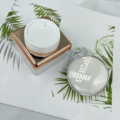 Thiết kế dạng vuông cạnh tròn Hũ kem acrylic 30g, 50g XY2202