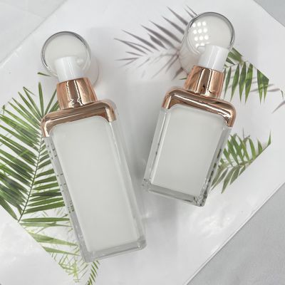 15ml 30ml Chai trang điểm rỗng không có không khí Nắp ABS hình vuông đôi