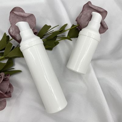 UV Proof 20ml 25ml PP Lotion dưỡng da bám trên màu sắc tùy chỉnh Chai bơm không khí