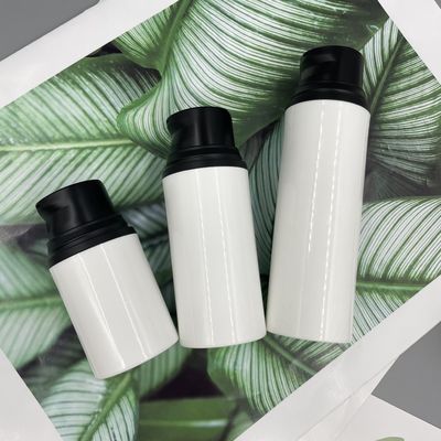 Chăm sóc da Chai kem dưỡng da đen rỗng 15ml 30ml 50ml PP Snap On